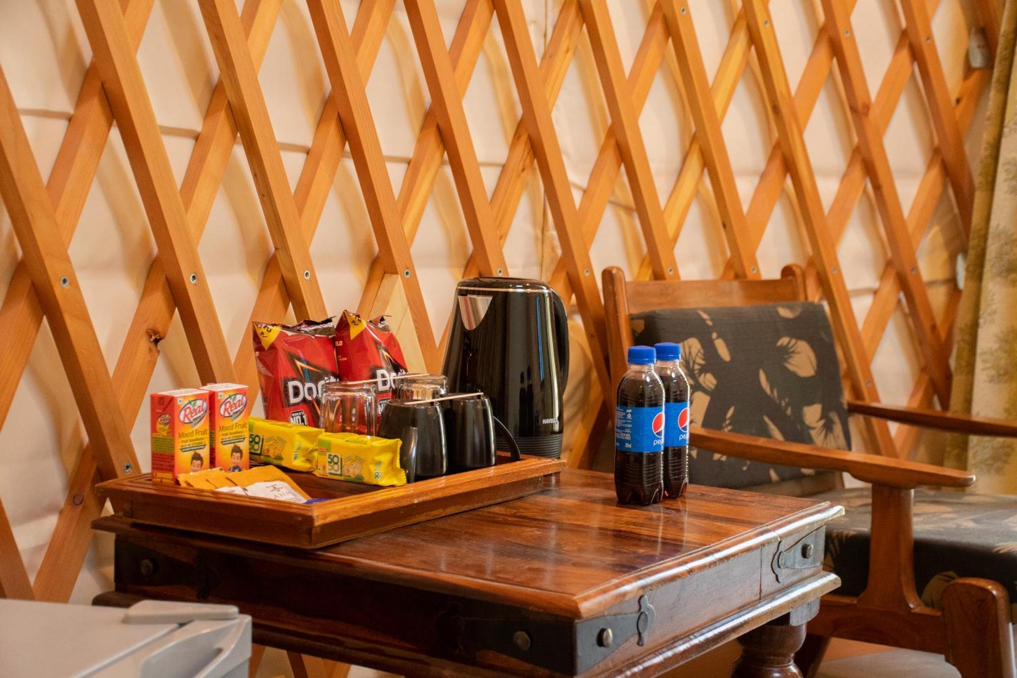 ริเวอร์ไซด์ บาย อาห์มา Hotel Garjia ภายนอก รูปภาพ